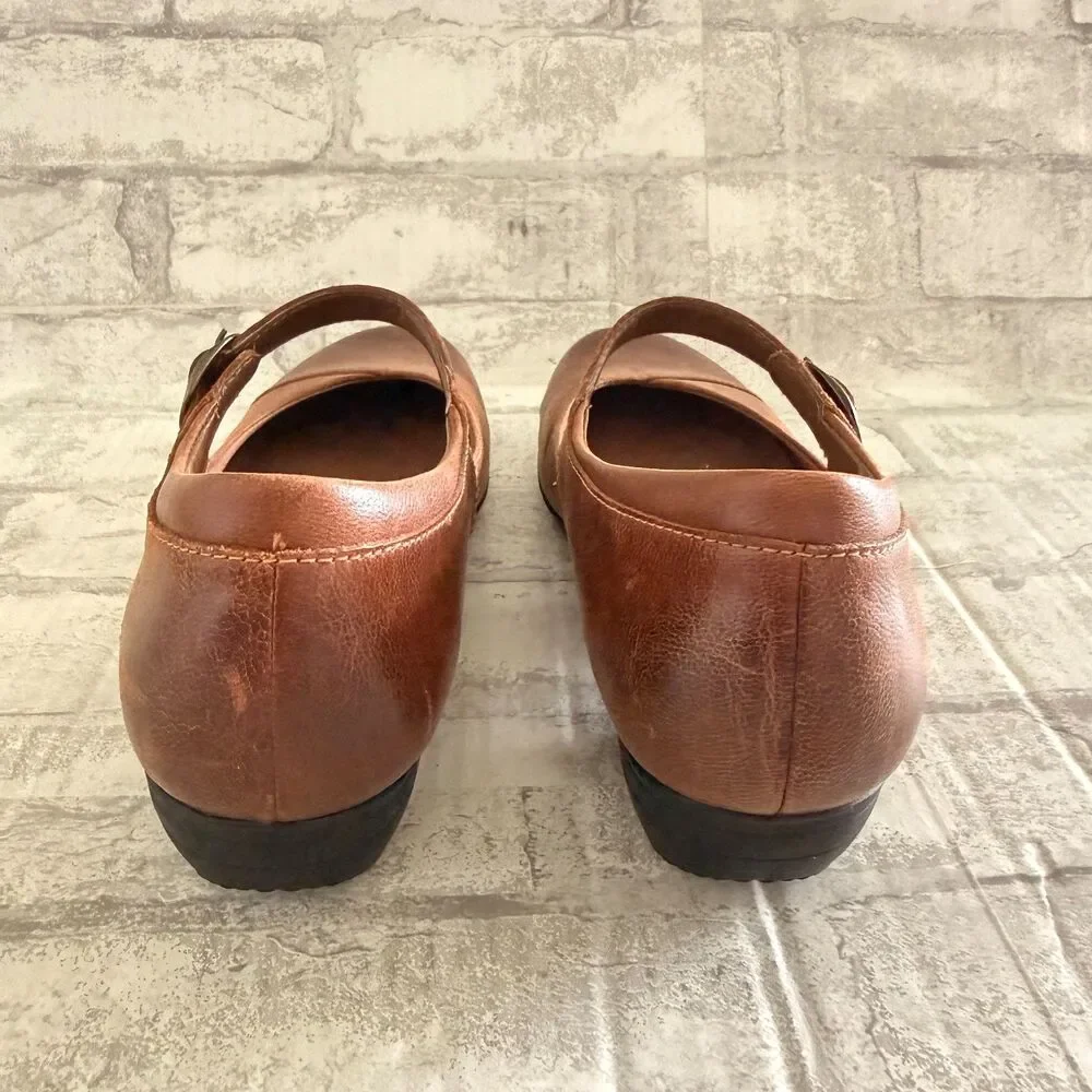 Dansko Fawna Mary Jane Chestnut Burnished Calf Leather Strappy Shoes 39 (8.5-9)